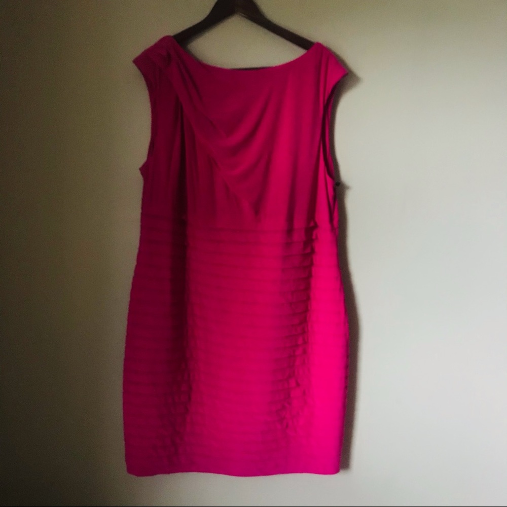 πAdrianna Papell Assymetric Draped Band Pink- 20W - Picture 3 of 11